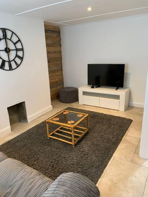Bryndegwel In Saint Dogmaels, Cardigan- River Views, Free Parking Exterior photo